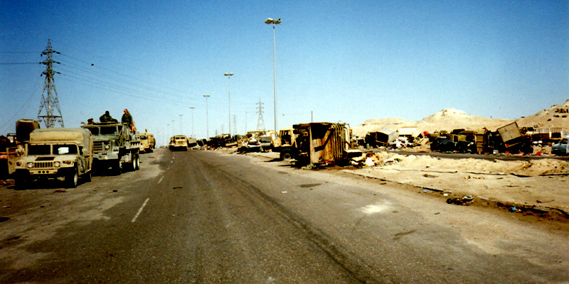 Basra road Kuwait - Iraqi Convoy 1991